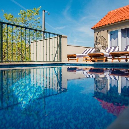 Holiday Home Moliva Donje Sitno Екстер'єр фото