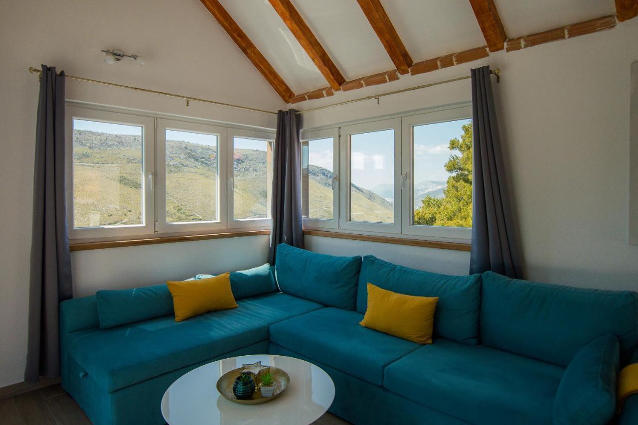 Holiday Home Moliva Donje Sitno Екстер'єр фото