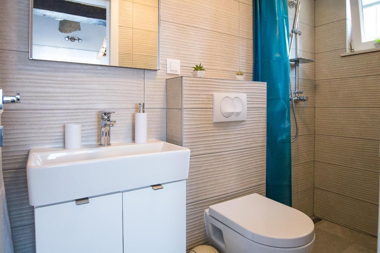 Holiday Home Moliva Donje Sitno Екстер'єр фото