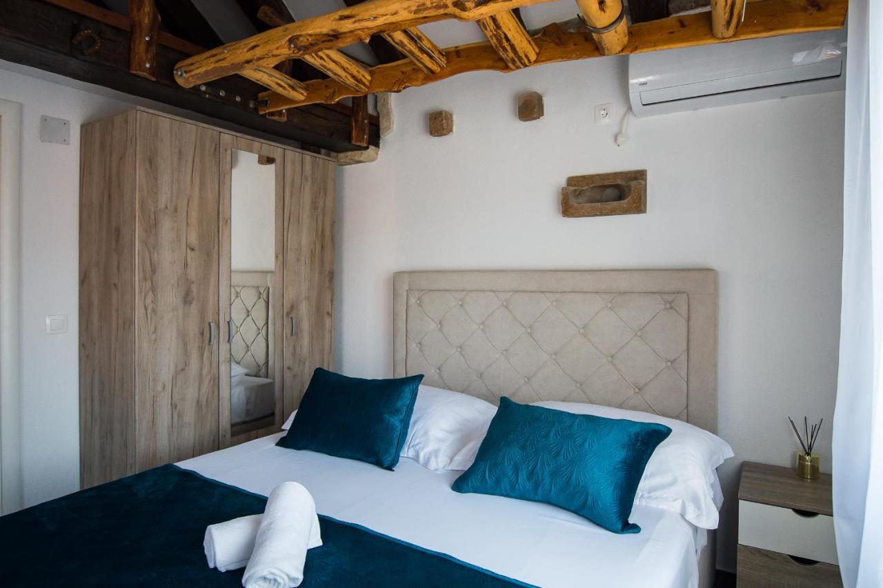 Holiday Home Moliva Donje Sitno Екстер'єр фото